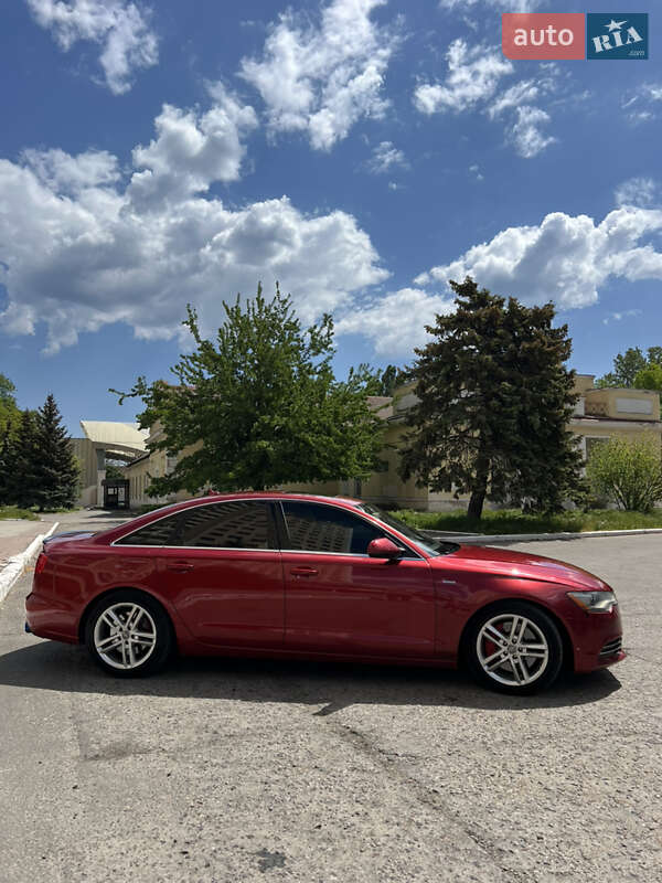 Седан Audi A6 2012 в Черноморске