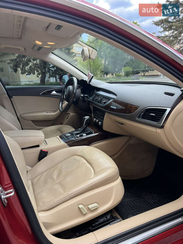 Седан Audi A6 2012 в Черноморске