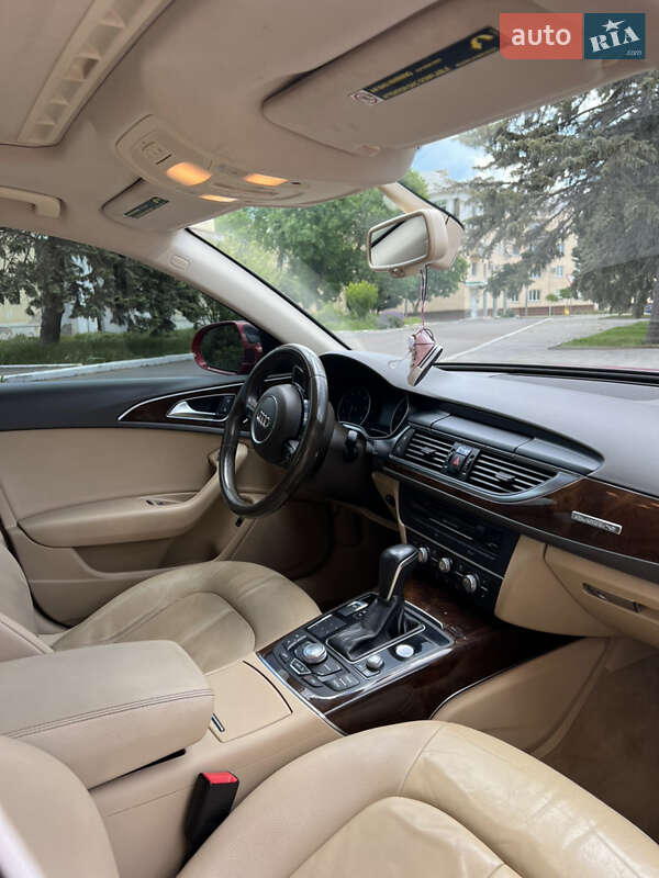 Седан Audi A6 2012 в Черноморске