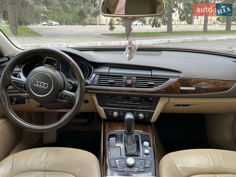 Седан Audi A6 2012 в Черноморске