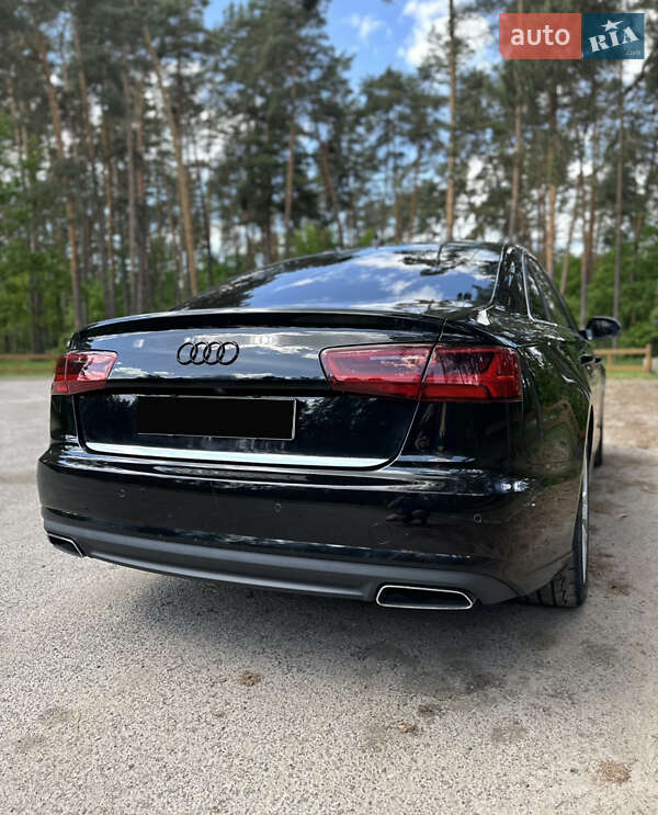 Седан Audi A6 2015 в Львове
