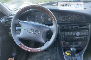 Audi A6  1995