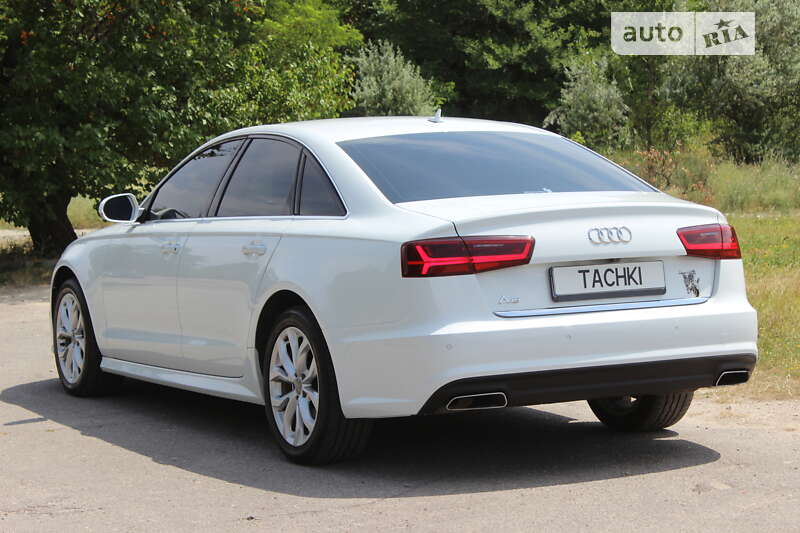 Седан Audi A6 2017 в Днепре