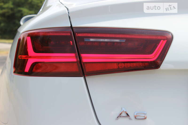 Седан Audi A6 2017 в Днепре
