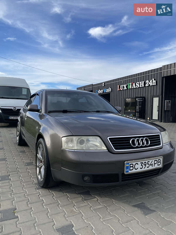 Седан Audi A6 2000 в Яворове
