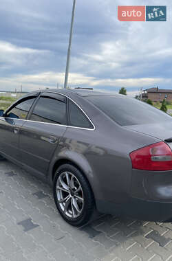 Седан Audi A6 2000 в Яворове