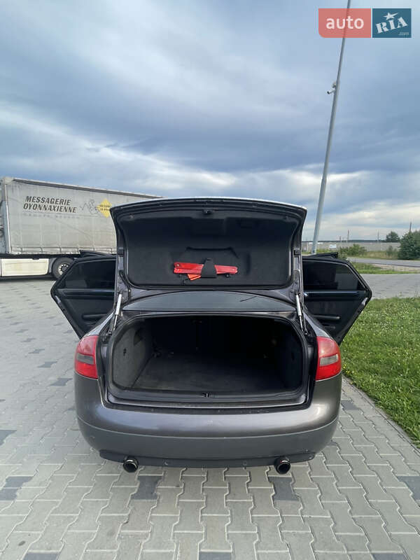 Седан Audi A6 2000 в Яворове