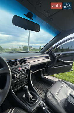 Седан Audi A6 2000 в Яворове
