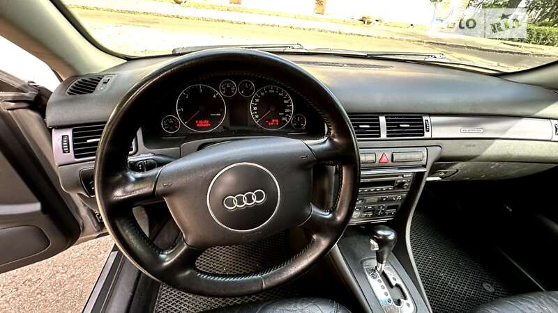 Універсал Audi A6 2004 в Миколаєві
