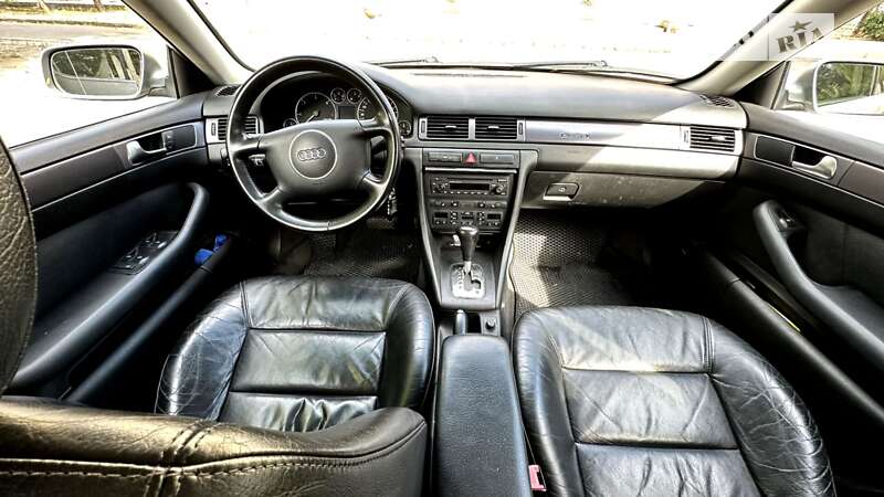 Універсал Audi A6 2004 в Миколаєві