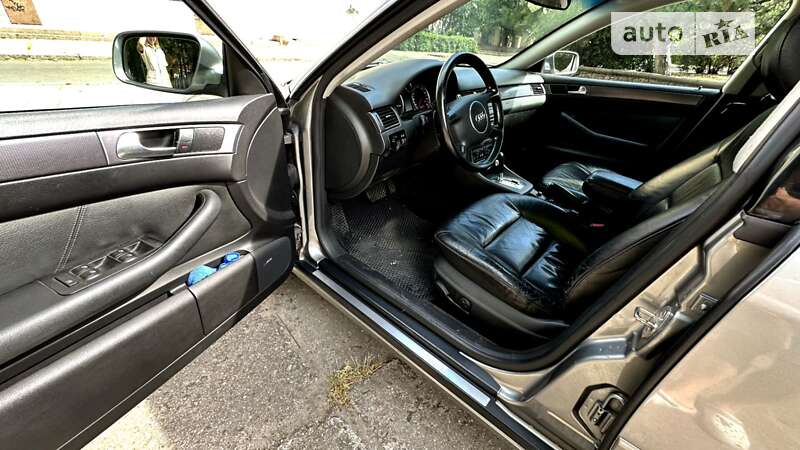 Універсал Audi A6 2004 в Миколаєві