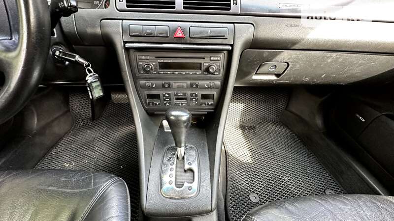 Універсал Audi A6 2004 в Миколаєві