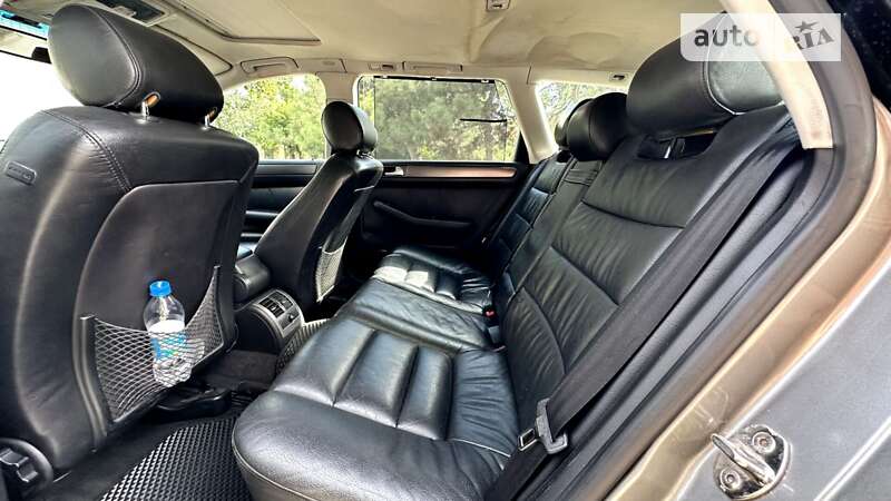 Універсал Audi A6 2004 в Миколаєві