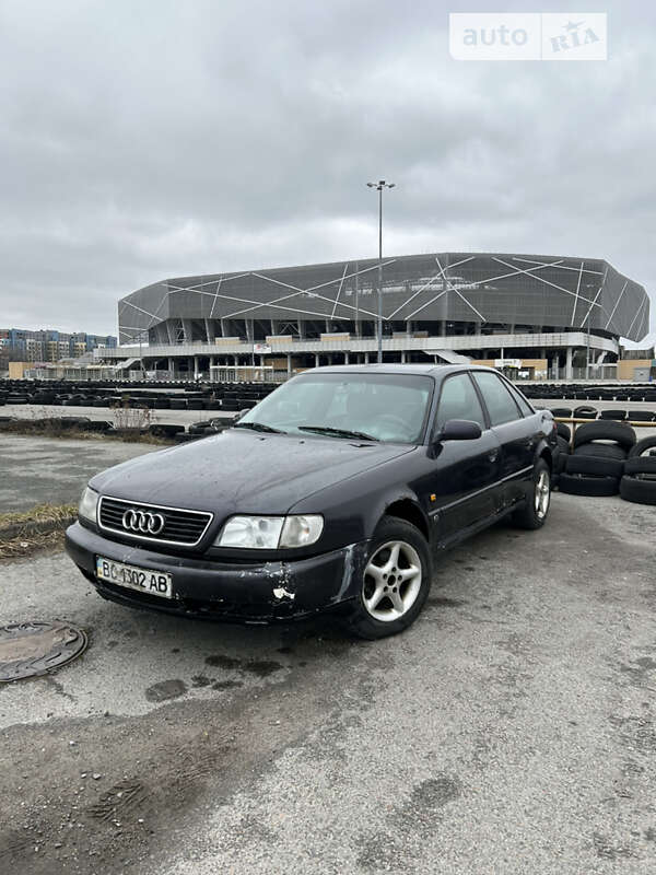 Седан Audi A6 1995 в Львове