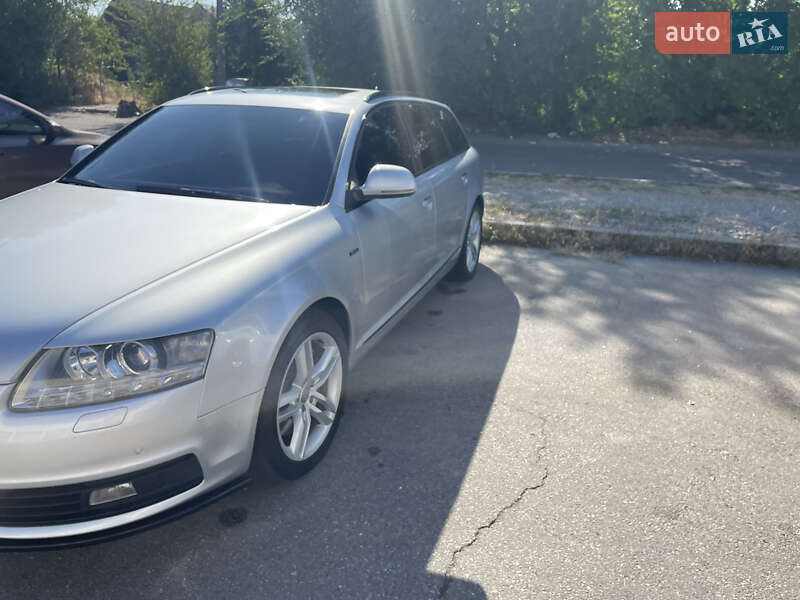 Универсал Audi A6 2011 в Запорожье