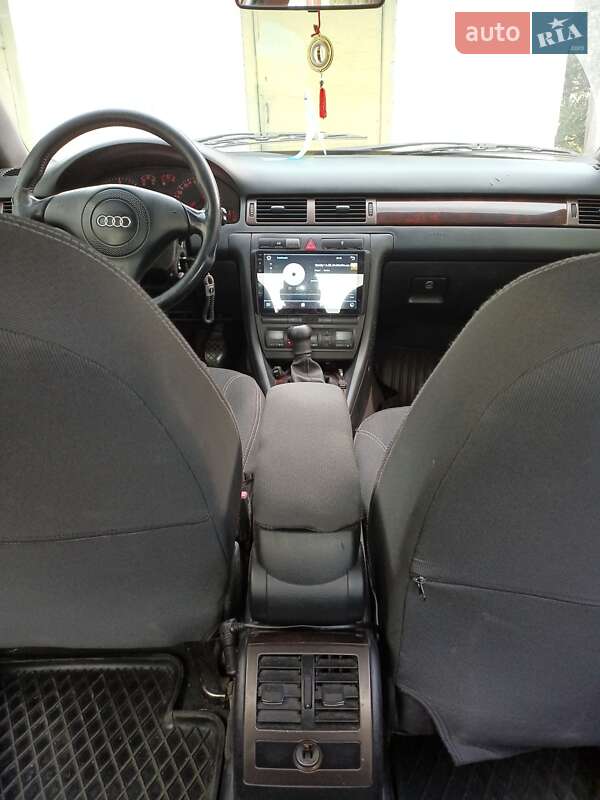 Седан Audi A6 1999 в Каменском