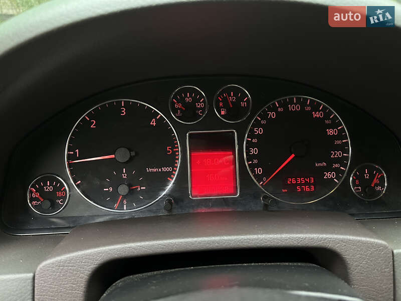 Седан Audi A6 1998 в Киеве