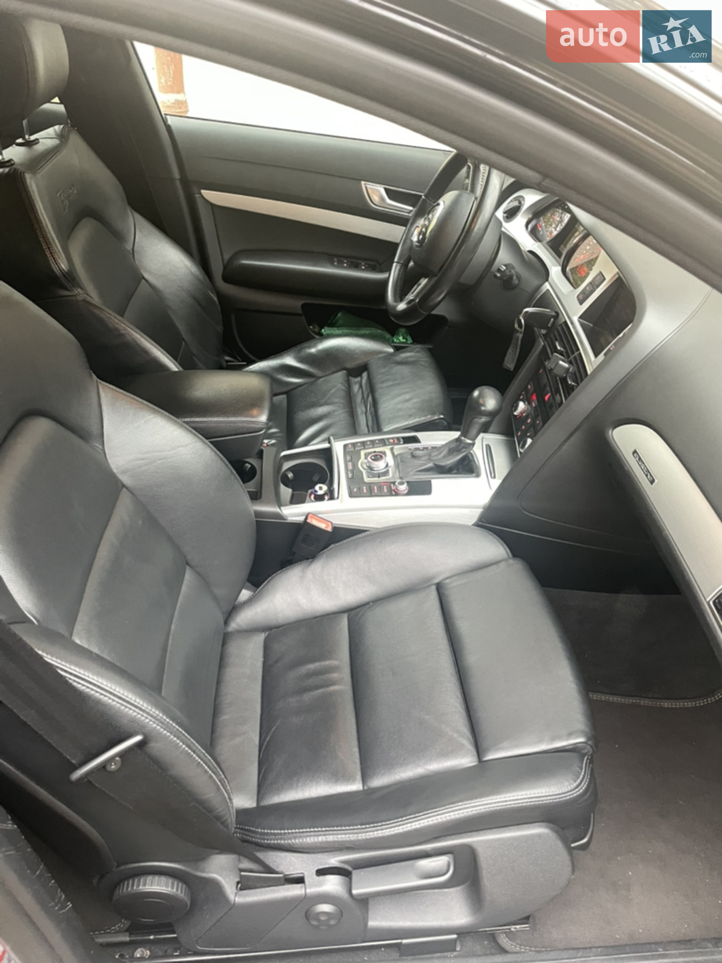 Audi A6 2010 VIN WAUZZZ4F4BN018309 фото оголошення 11 з 15