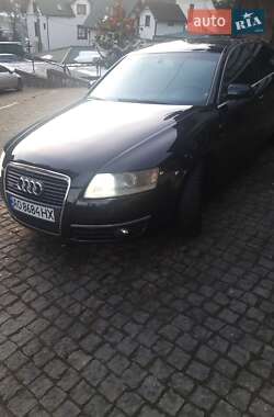 Седан Audi A6 2005 в Рахове