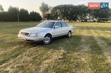 Audi A6  1995