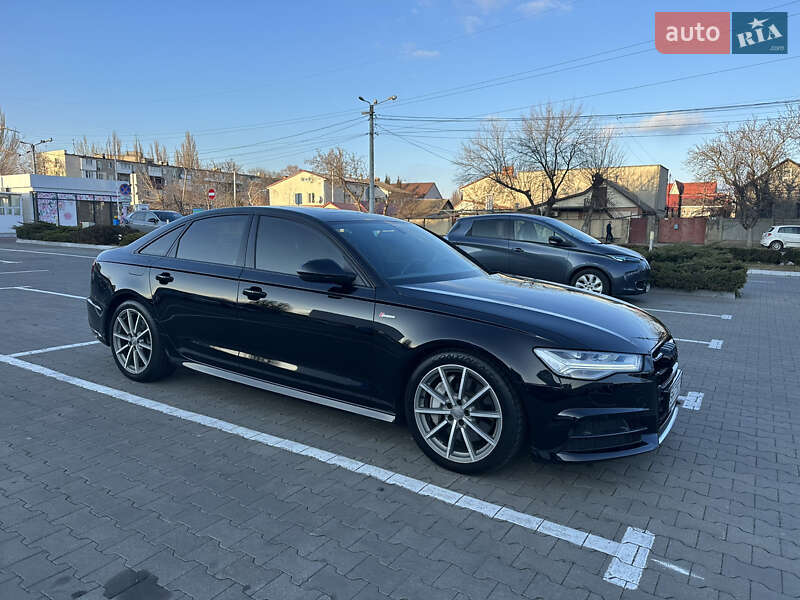 Седан Audi A6 2015 в Черновцах