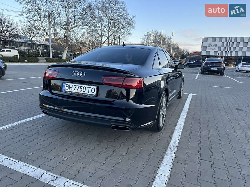 Седан Audi A6 2015 в Черновцах