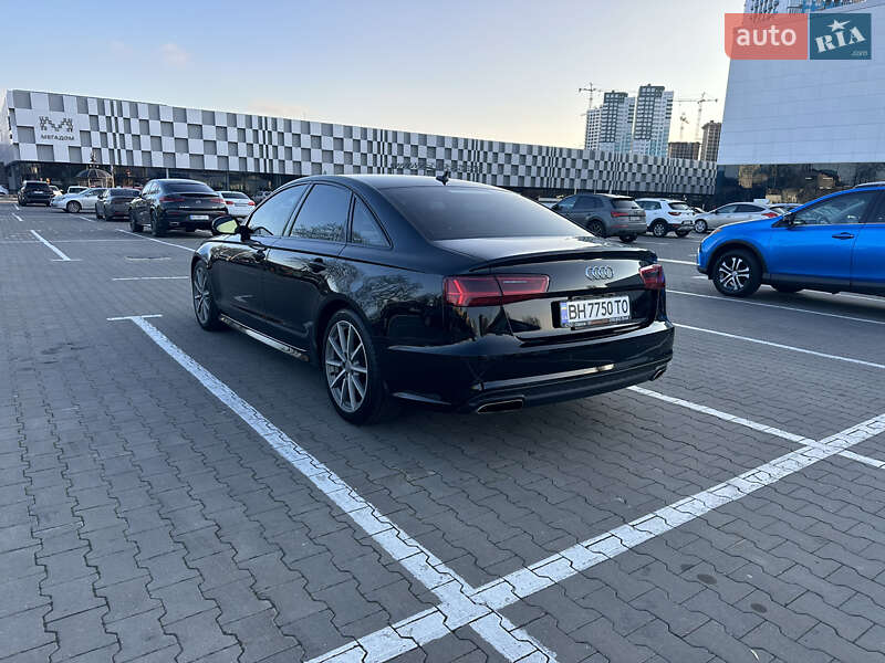 Седан Audi A6 2015 в Черновцах