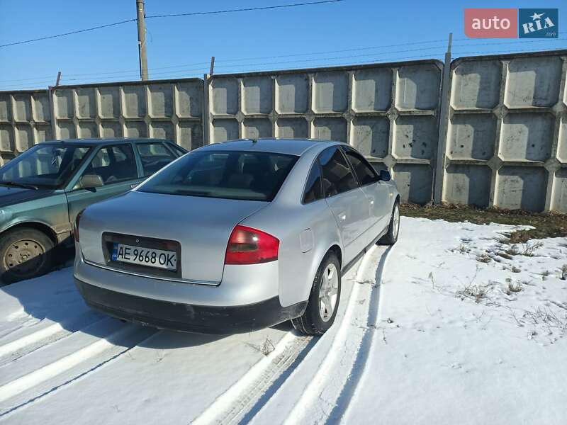 Седан Audi A6 1999 в Каменском