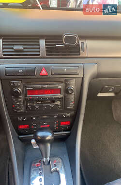 Универсал Audi A6 2001 в Киеве