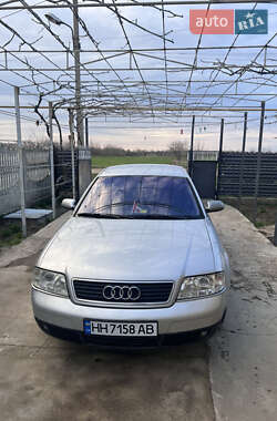 Audi A6  2000