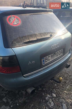 Audi A6  2001