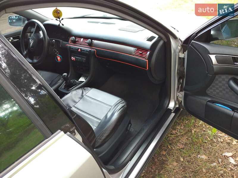 Седан Audi A6 2001 в Виннице