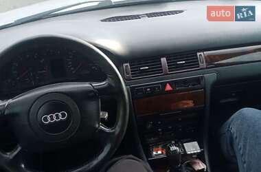 Audi A6  1998