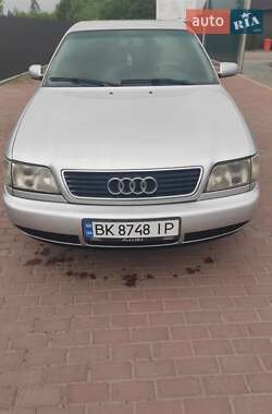Audi A6  1997