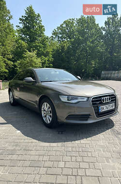 Audi A6  2012