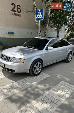 Audi A6  2000