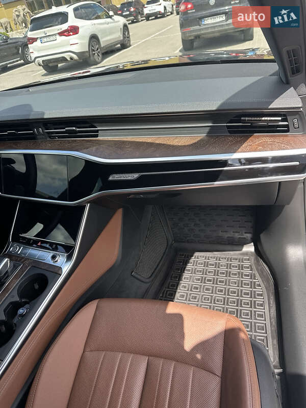 Седан Audi A6 2020 в Львове