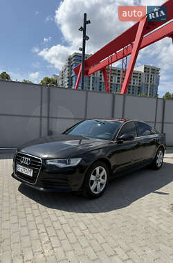Audi A6  2012