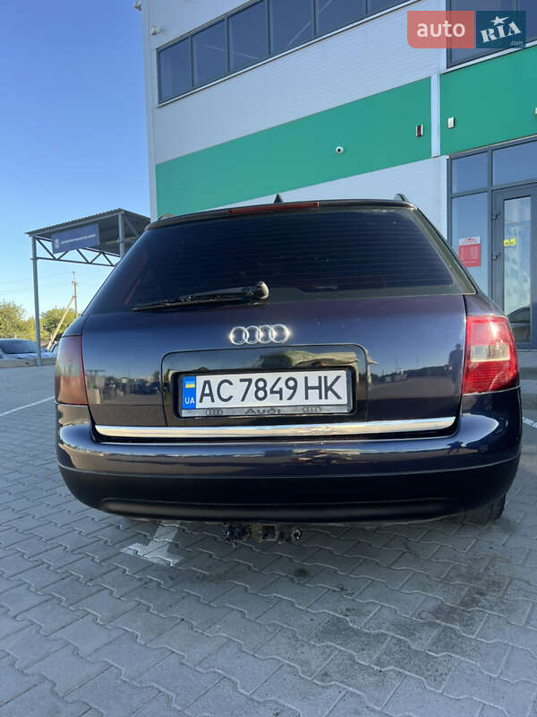 Універсал Audi A6 1998 в Нововолинську