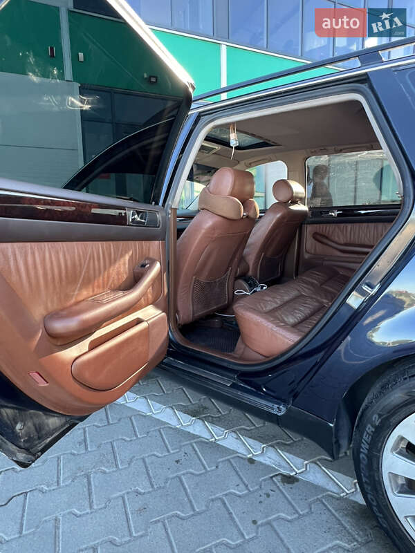 Універсал Audi A6 1998 в Нововолинську