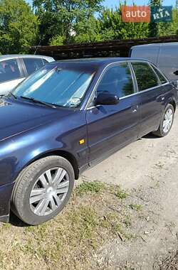 Audi A6  1997