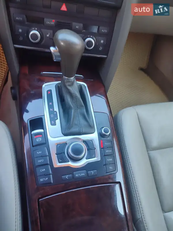 Audi A6 2011