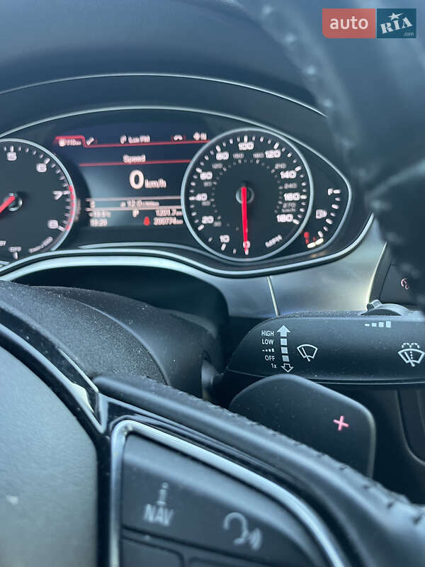 Седан Audi A6 2015 в Чернигове