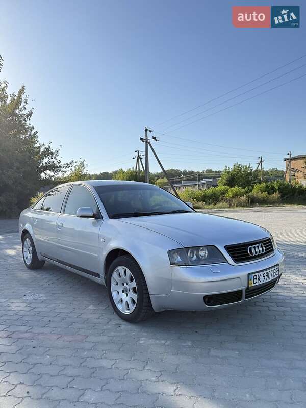 Седан Audi A6 2001 в Рівному