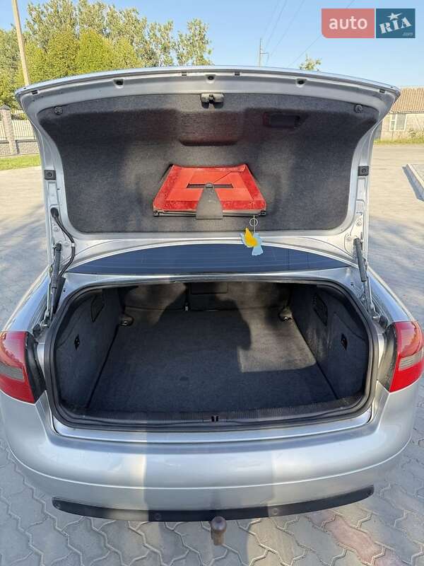 Седан Audi A6 2001 в Рівному