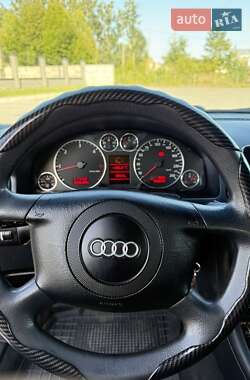 Седан Audi A6 2001 в Рівному