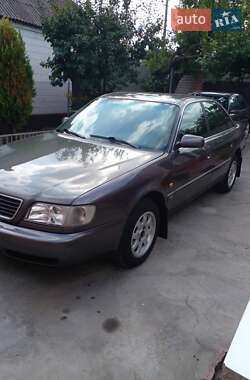 Audi A6  1997
