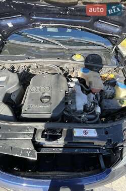 Audi A6  1998