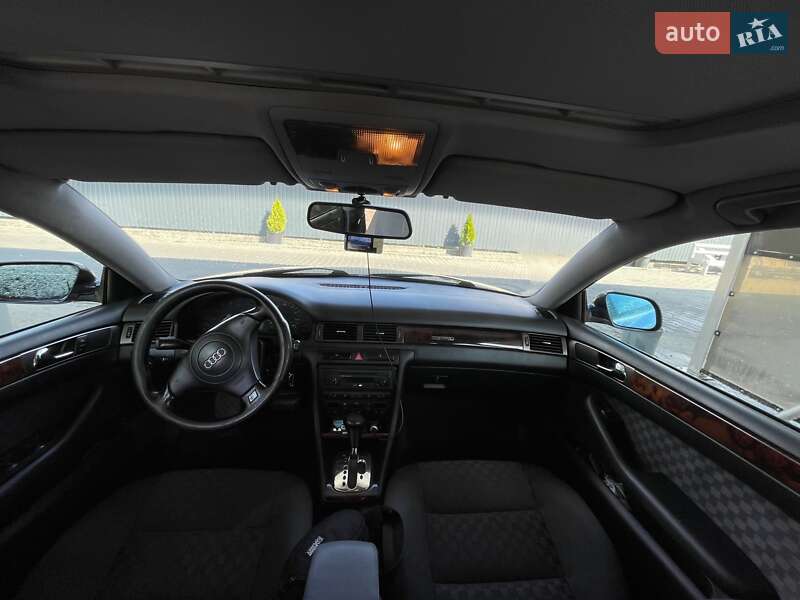 Універсал Audi A6 2001 в Виноградові