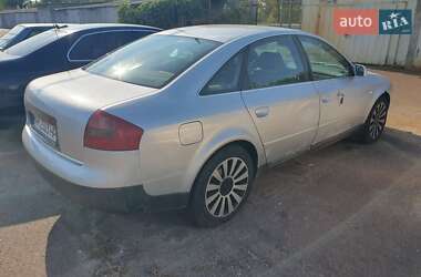 Audi A6  2000